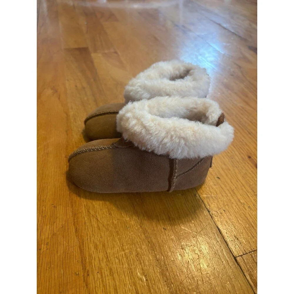 UGG Gojee Chestnut Suede Lined Boots Size 4/5